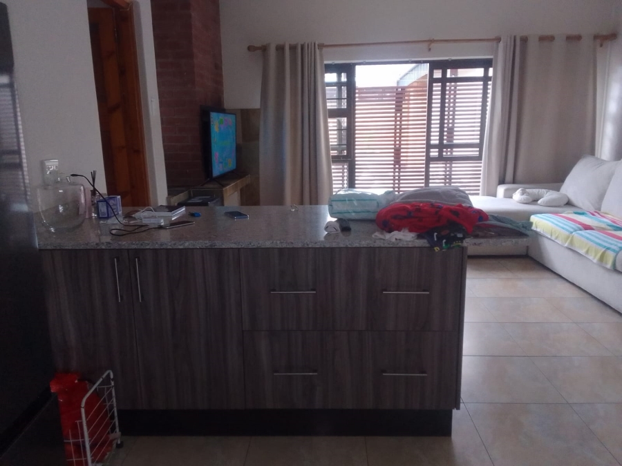 To Let 3 Bedroom Property for Rent in Selborne Eastern Cape